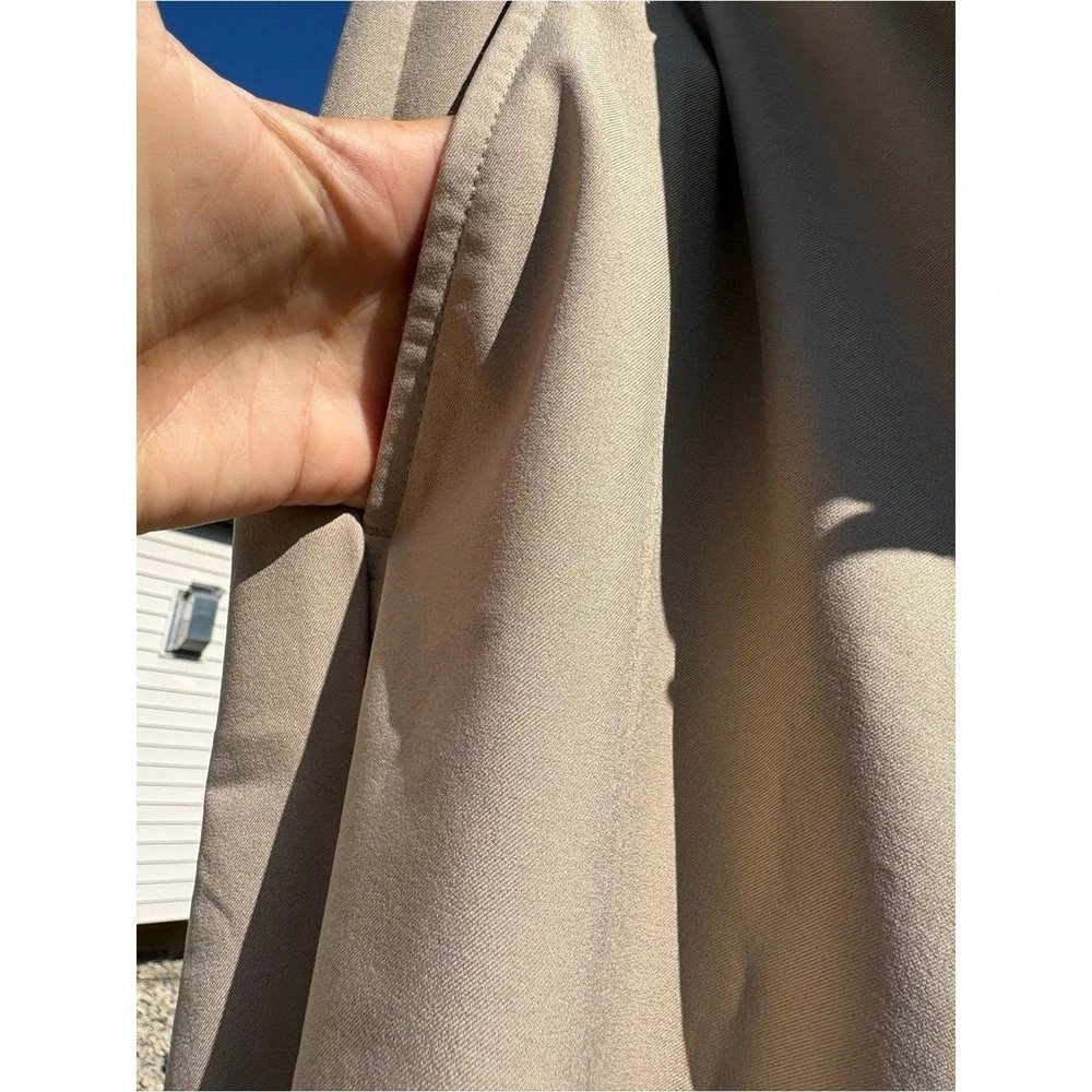 Men's Greg Norman Collection Beige/Tan Chino Pants With Stretch. 38X32